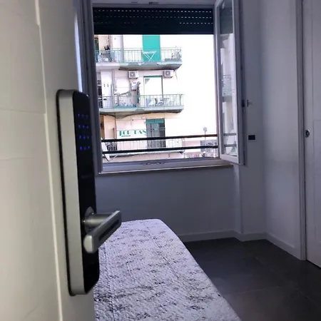 게스트하우스 탑 플로어 나폴리