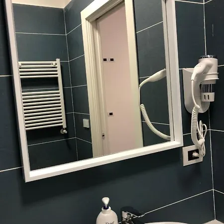 Guest house Floor Rentrooms 3*