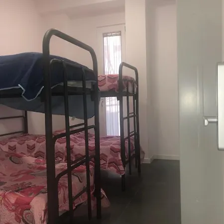Floor Rentrooms 3*