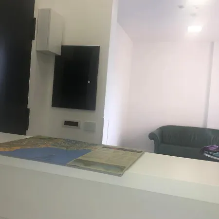 Floor Rentrooms