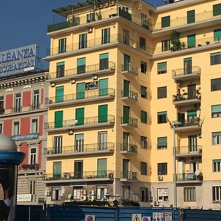 Floor Rentrooms Гостевой дом 3*