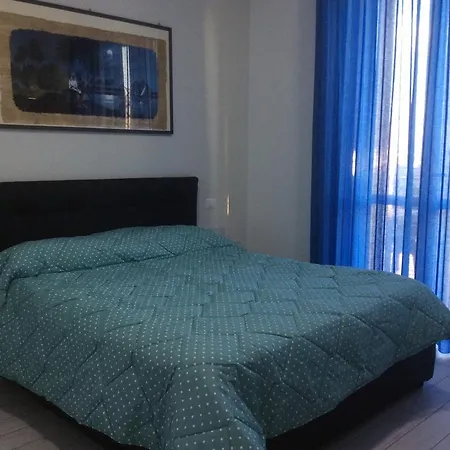 Floor Rentrooms Guest house
