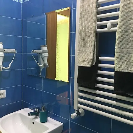 Floor Rentrooms