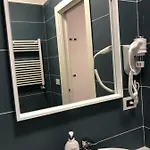 Πανσιόν Floor Rentrooms 3*
