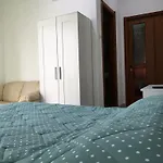 Floor Rentrooms Πανσιόν 3*