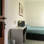 Floor Rentrooms Πανσιόν 3*