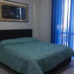 Floor Rentrooms Πανσιόν
