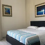 Floor Rentrooms