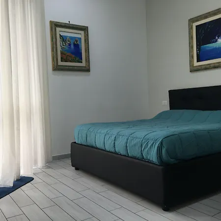 Πανσιόν Floor Rentrooms Νάπολη